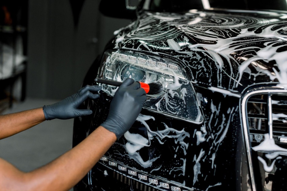 Upgrade Your Tools: Use Smart Detailing Supplies