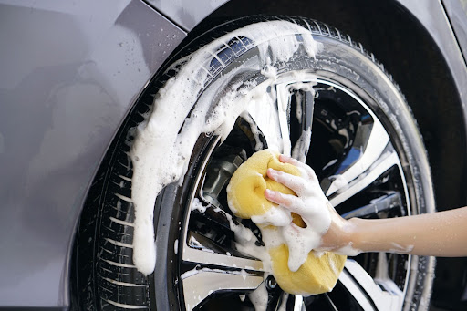 The Benefits of Adding Tire Foam to Your Car Wash Services